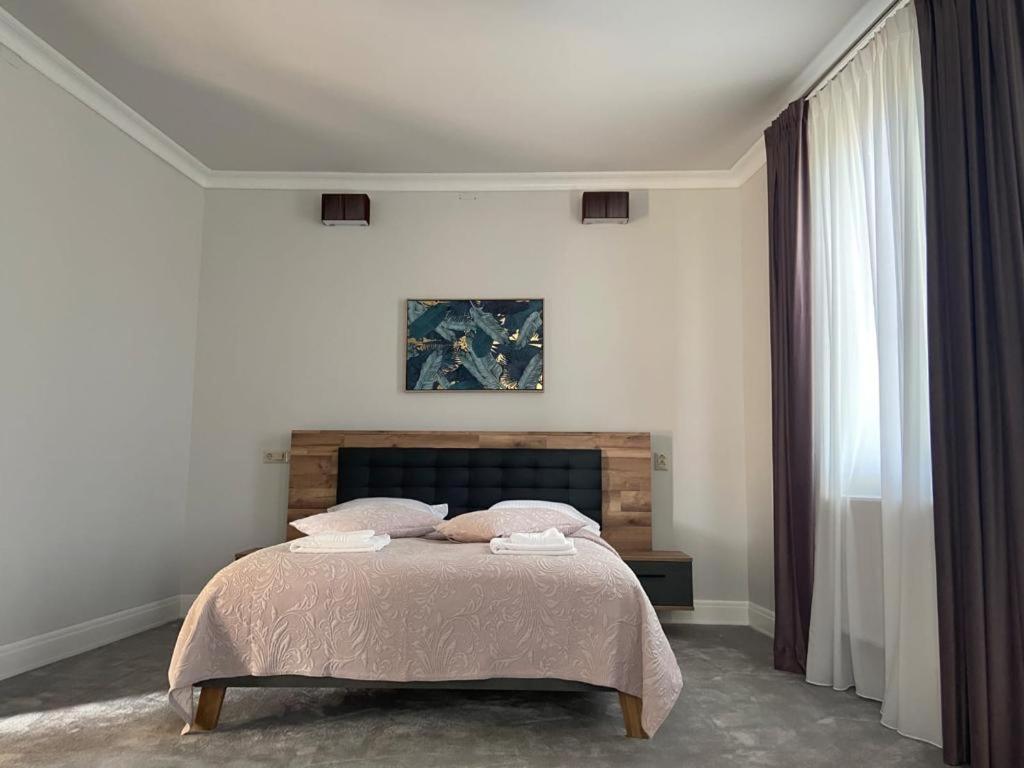 Maisonette Apartments Cimpulung Εξωτερικό φωτογραφία