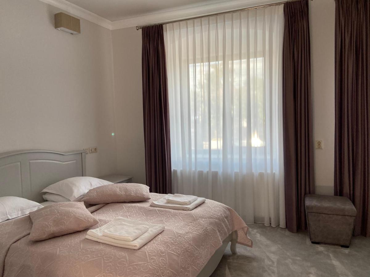 Maisonette Apartments Cimpulung Εξωτερικό φωτογραφία