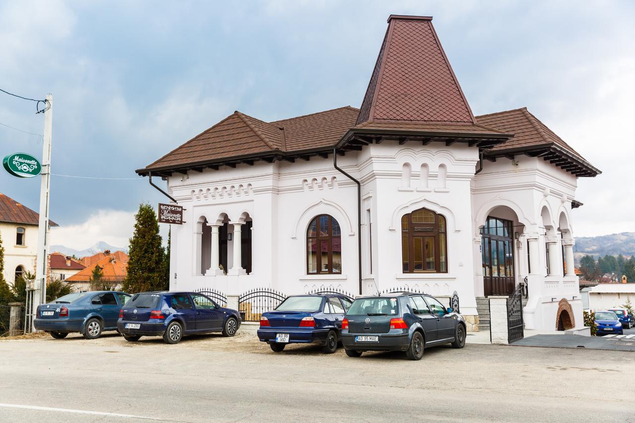 Maisonette Apartments Cimpulung Εξωτερικό φωτογραφία